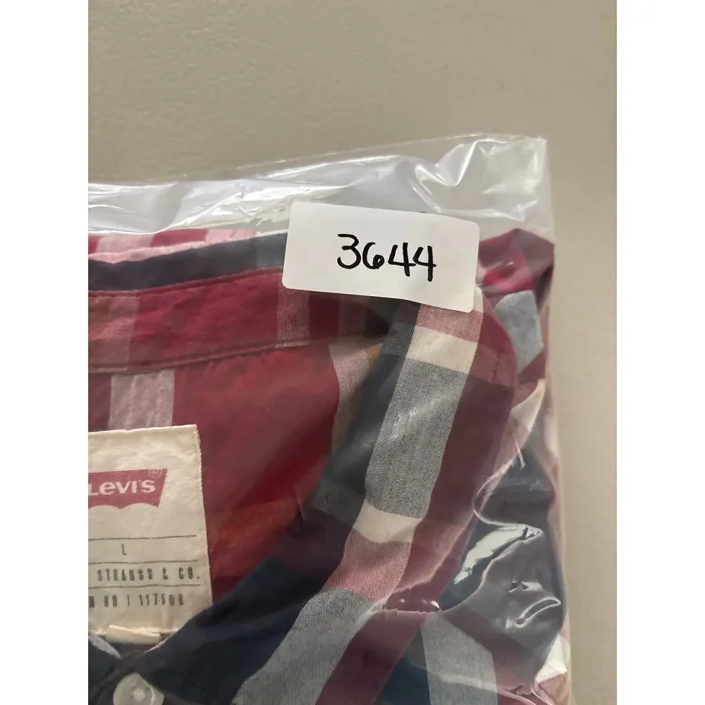 Levi's Long Sleeves Shirt Men's Size Large‎ Red Blue Plaid Pockets Western Cut